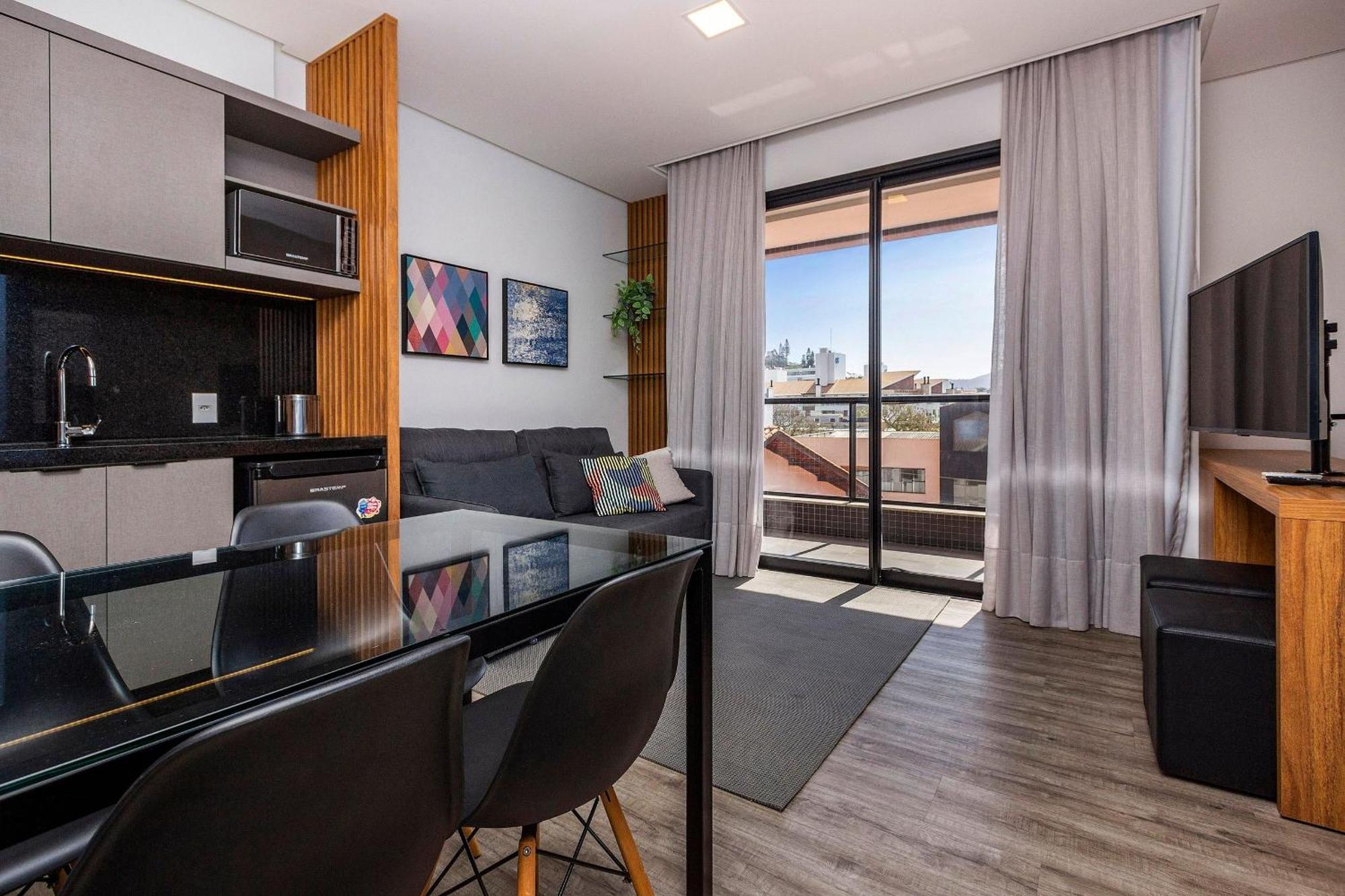 AION 205 - Apartamento a 50 metros da praia de Bombinhas - Piscina e Academia com Vista Panorâmica Exterior foto
